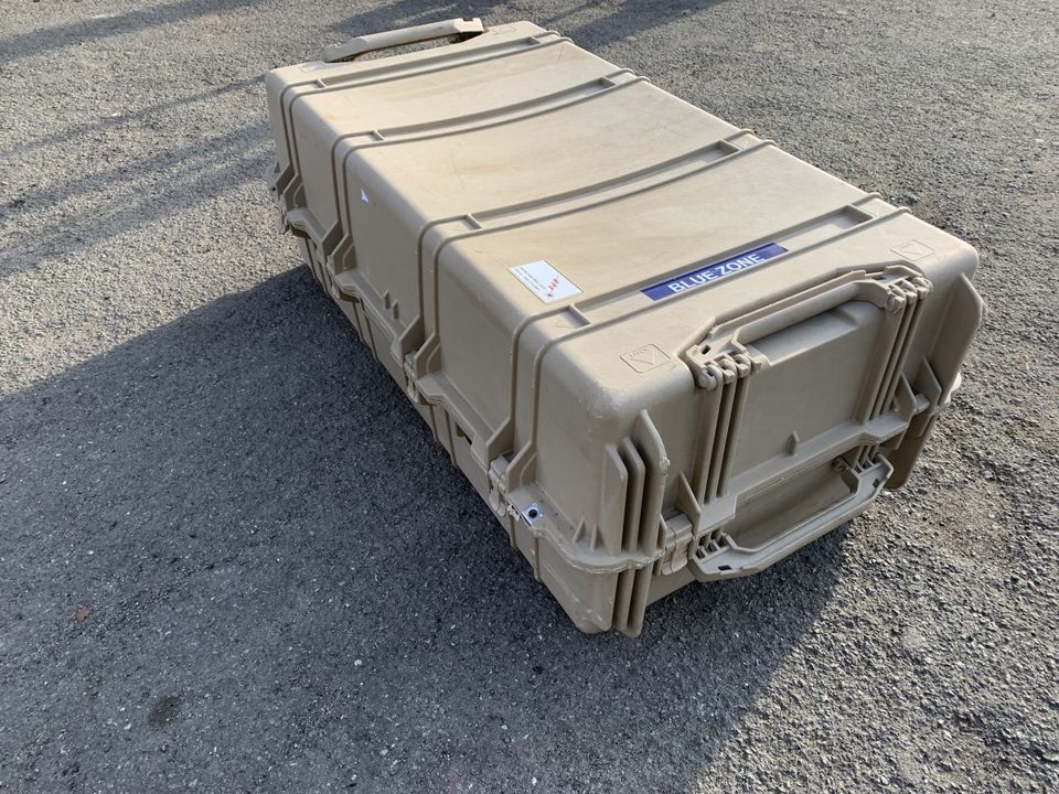 US Army Transportbox Case Koffer mit Rollen Sammlerstück in Velpke