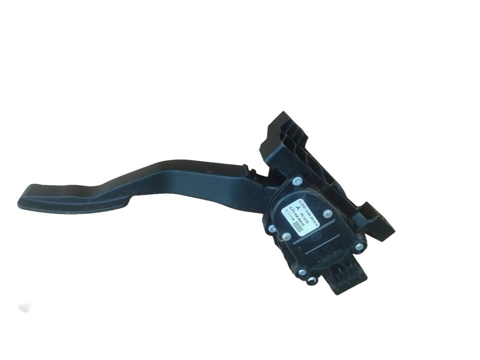 Gaspedal A4543000304 / MN125792 Mitsubishi Colt VI Z30 Smart 454 in Eitorf