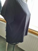 Shirt/Pullover mit Kurzarm schwarz in Gr. S von Levi's -- top Sachsen - Riesa Vorschau