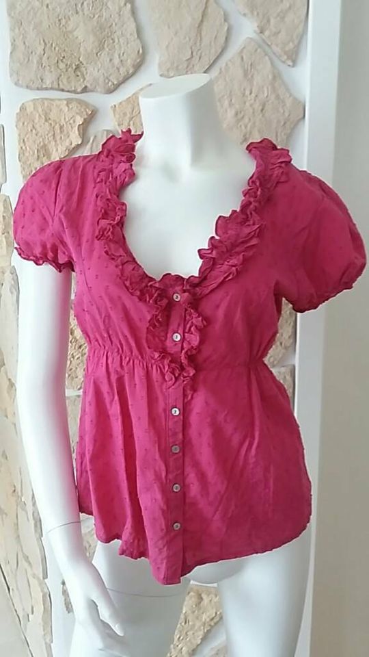 Bluse Shirt Pink rüschchen in Frechen