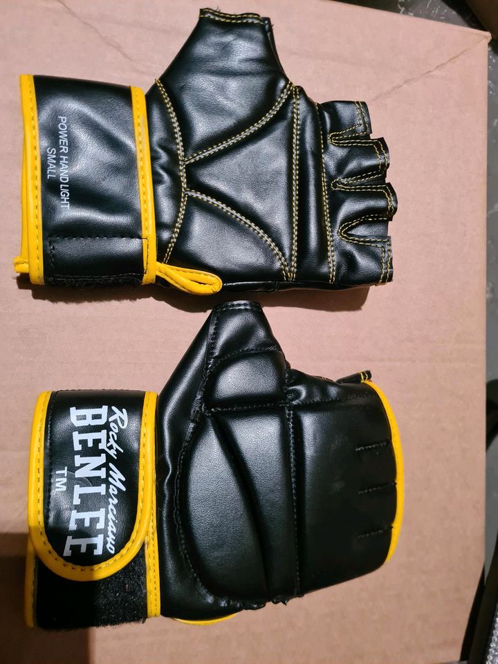 Ben lee boxhandschuhe ultimate gloves UFC in Jüchen