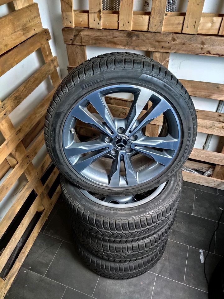 ✓ MERCEDES C-KLASSE C400 W205 225/45 R18 WINTERREIFEN WINTERRÄDER in Herten