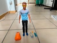 Barbie FWV15 - Reise-Ken, mit Zubehör, Topzustand! Niedersachsen - Göttingen Vorschau