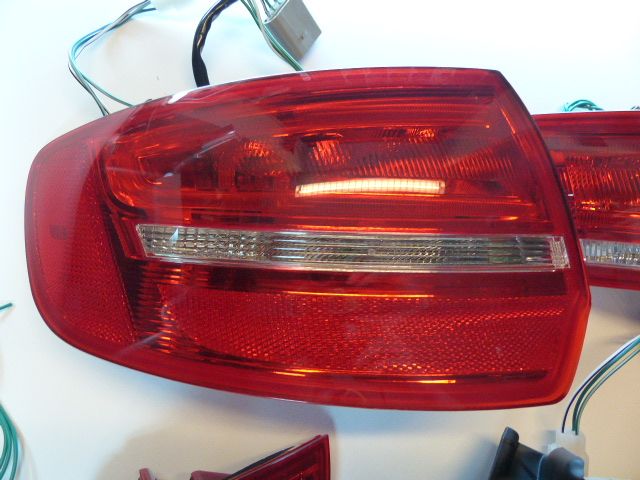 LED Lightbar Design Rückleuchten für Audi A3 8P Sportback 04-08 rot/klar