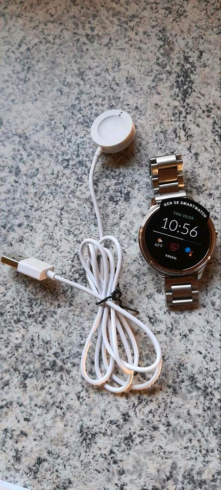 Fossil Smartwatch Gen 5E in Niemetal