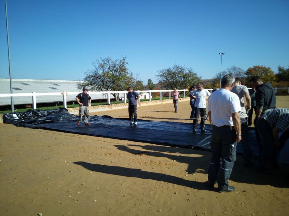 Reitplatz Folie Ebbe-Flut-System - auf Maß 22x42m in Schwanewede