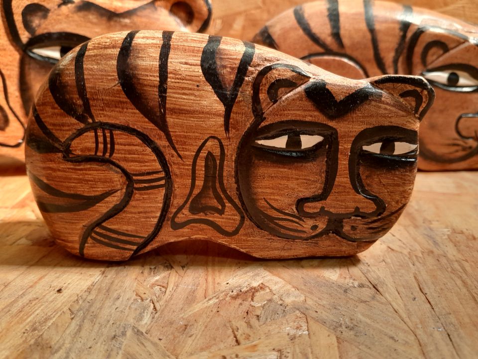 Tigerkatzen 3 er Set aus Holz in Schwedeneck