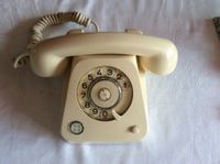 Telefonapparat elfenbeinfarben - Ausführung eher selten/rar Niedersachsen - Oldenburg Vorschau