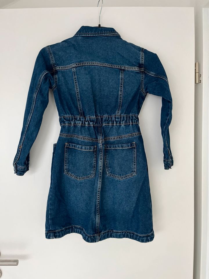 Mädchen Kleid Jeans in Sachsenheim