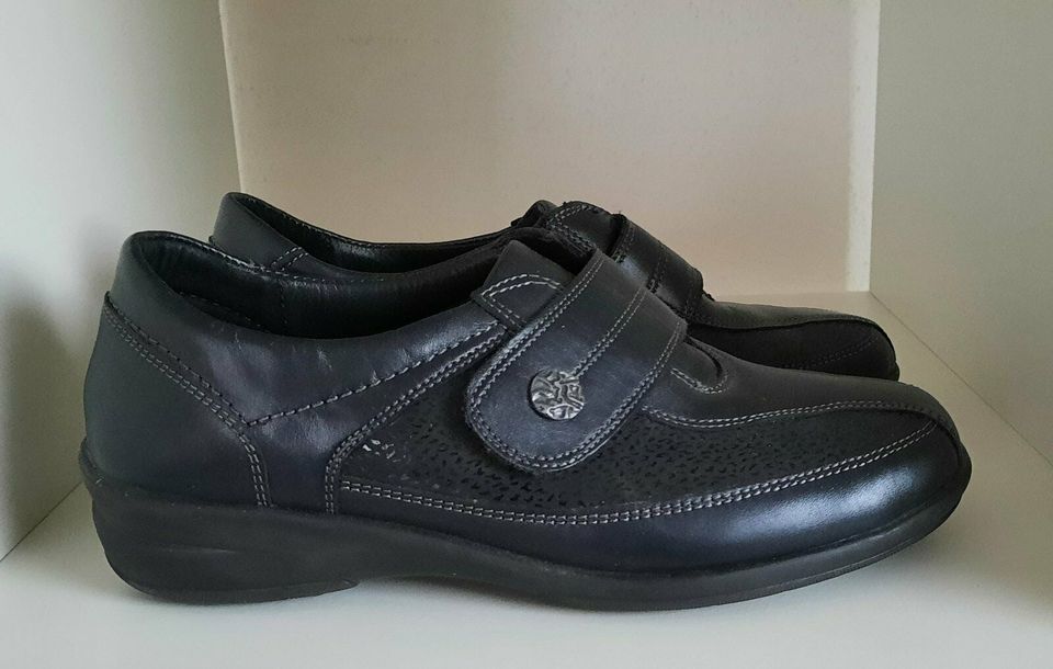 Merdicus ♥️ Schwarze Halbschuhe - Gr 4 1/2 (37,5) - Damen Schuhe in Dresden  - Neustadt | eBay Kleinanzeigen ist jetzt Kleinanzeigen