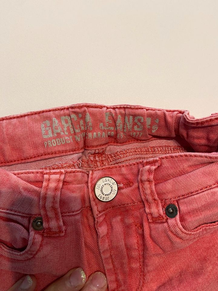 Garcia Jeans Gr. 134 rosa/aprico Slim mit verstellbarem Bund in Neuwied