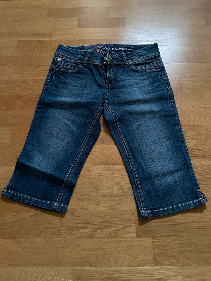 Sommerhose von Edc, knielang, Größe 29 in Münstermaifeld