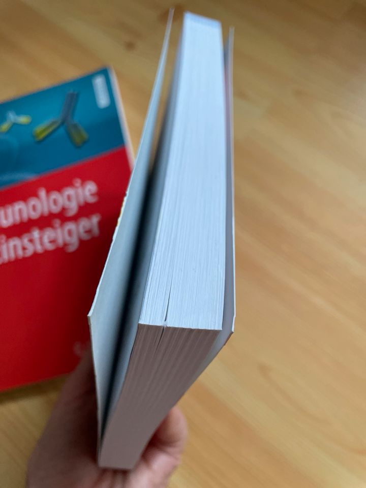 Immunologie, 2 Bücher Neu in Köthen (Anhalt)