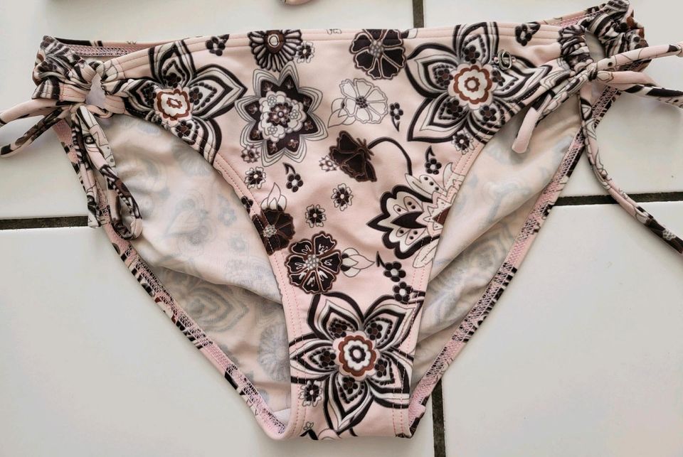 Bikini  von S. Oliver in der Größe 38 in Oberursel (Taunus)