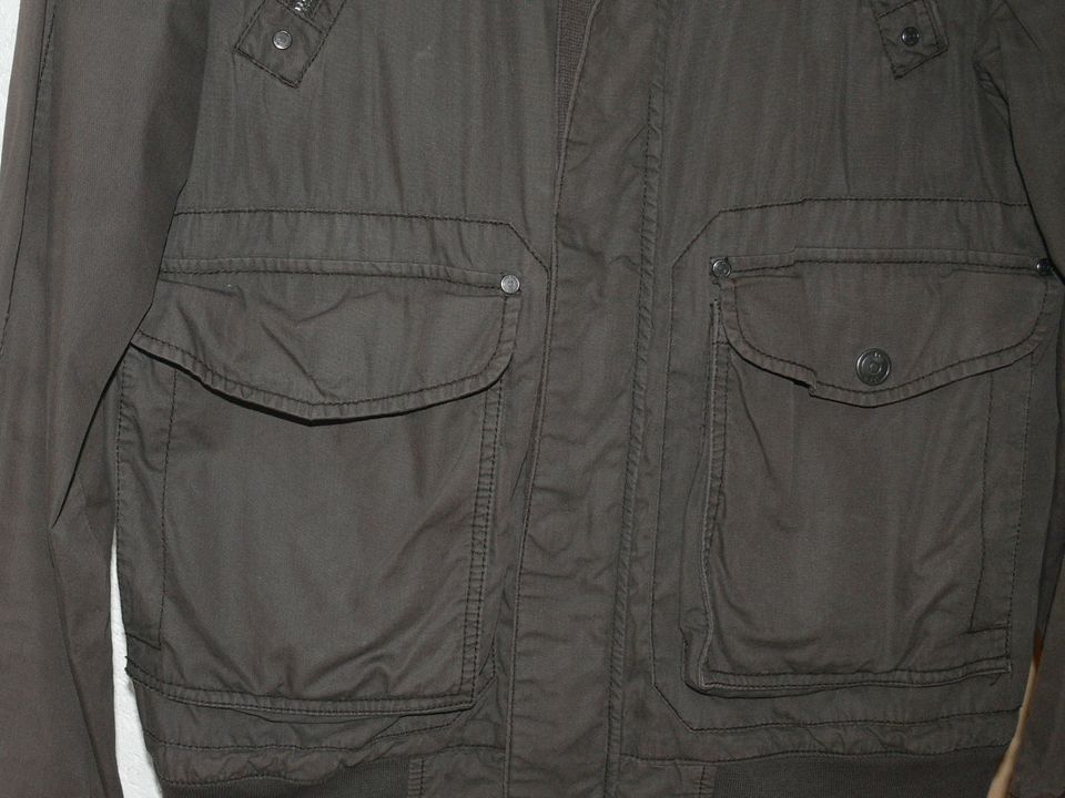 Esprit EDC Jacke Übergangsjacke Herren Gr. L in Holzminden