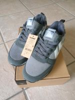 NEUE UNGETRAGENE SNEAKER HUMMEL MONACO 86 GR. 39 KHAKI/OLIVE 2165 Bayern - Kleinwallstadt Vorschau