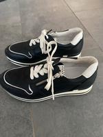 Sneaker Marco Tozzi, Gr. 39, Schwarz/weiss, gebraucht Bayern - Oberkotzau Vorschau