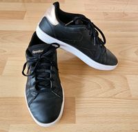 Reebok Sneaker *37.5* toller Zustand Hessen - Rödermark Vorschau