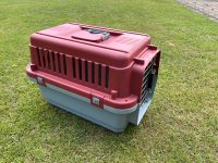 AniOne Katzentransportbox Kleintierbox, sehr stabil rot /grau Niedersachsen - Groß Oesingen Vorschau
