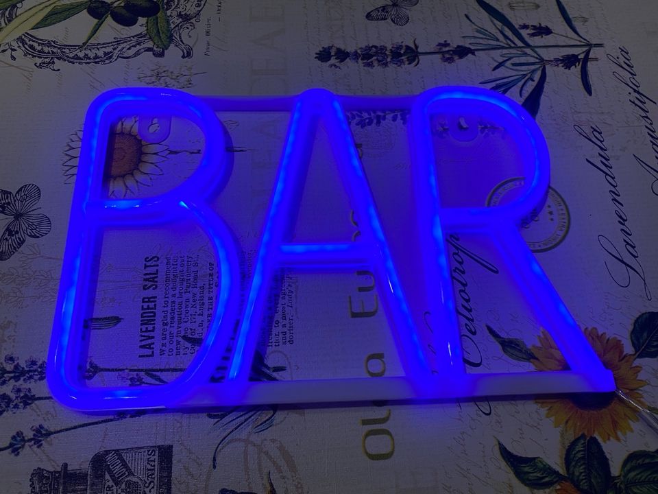 LED Leuchte Bar in Schmelz