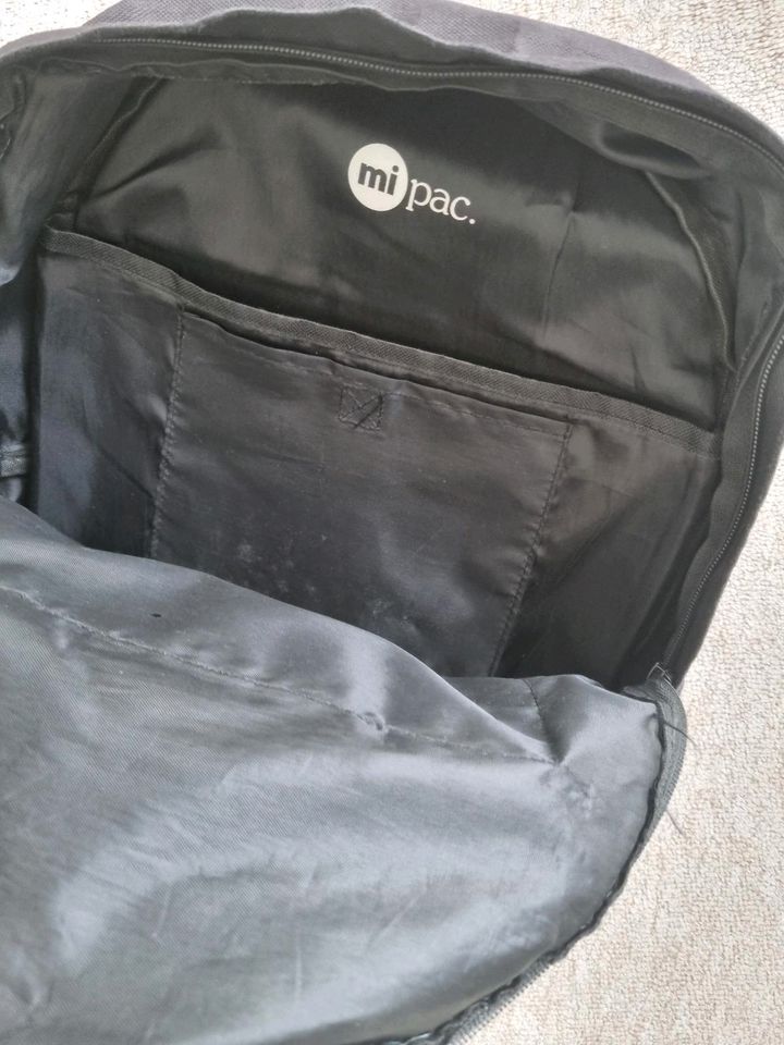 Original mipac Rucksack / Tasche - schwarz in Berlin