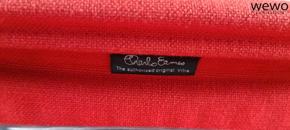 Vitra Charles Eames EA 108 Chair Hopsack drehbar Chrom rot in Schüttorf