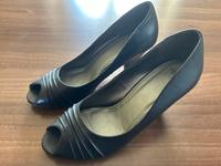 Pumps in schwarz von Minozzi, Gr. 40, neu Hessen - Schaafheim Vorschau
