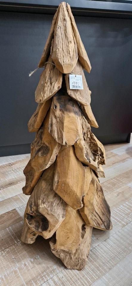 Neu Weihnachtsbaum aus Teakholz Unikat Holz 83 cm Deko Baum in Hardheim