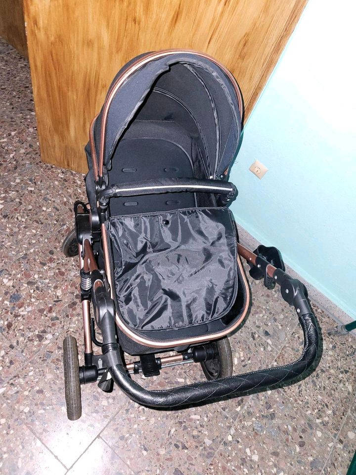 Kinderwagen in Lützen