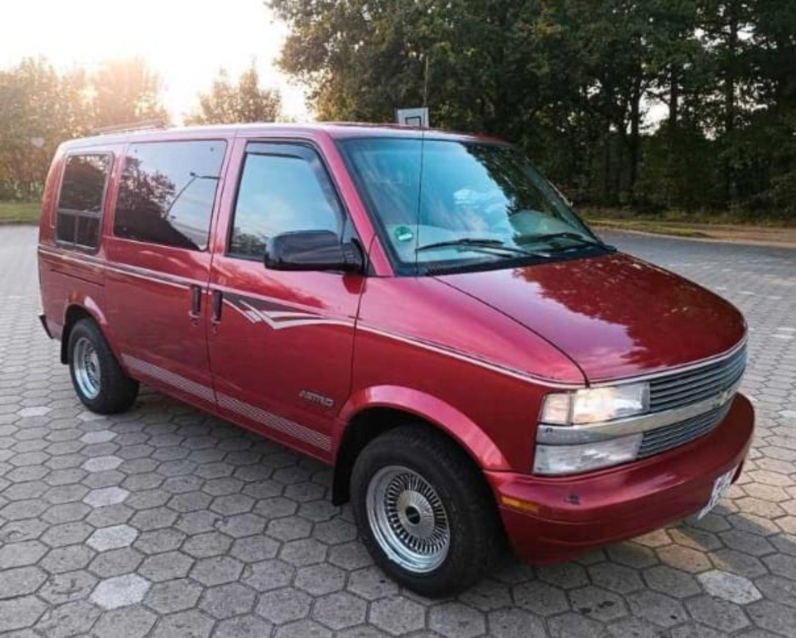 Abbildung des Autos Chevrolet Astro Van Impe…