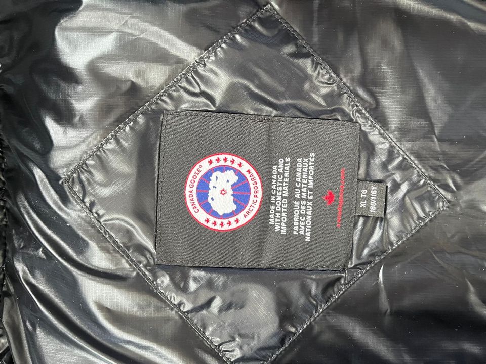 Canada Goose Daunenjacke Crofton in Köln