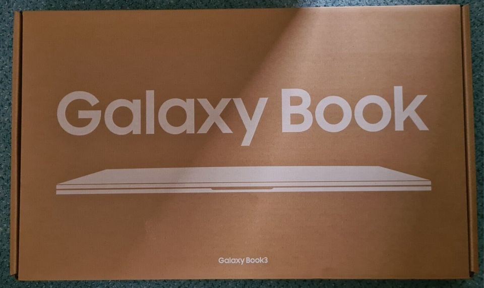 Samsung Galaxy Book 3-15,6"-NP750XFG-KA1DE-i3 1315U-8/256GB-SSD Q in Neustadt an der Weinstraße