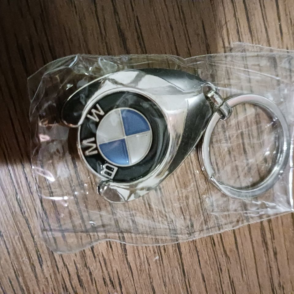 BMW Schlüsselanhänger Einkaufswagen