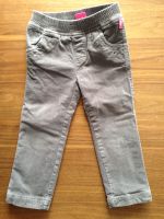 Jeans graue Feincordhose Gr. 104 Pampolina Baden-Württemberg - Westerstetten Vorschau