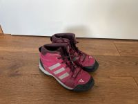 Adidas Trekking Schuhe Stiefel Wandern Kinder Gr 34 Outdoorr Hessen - Kassel Vorschau