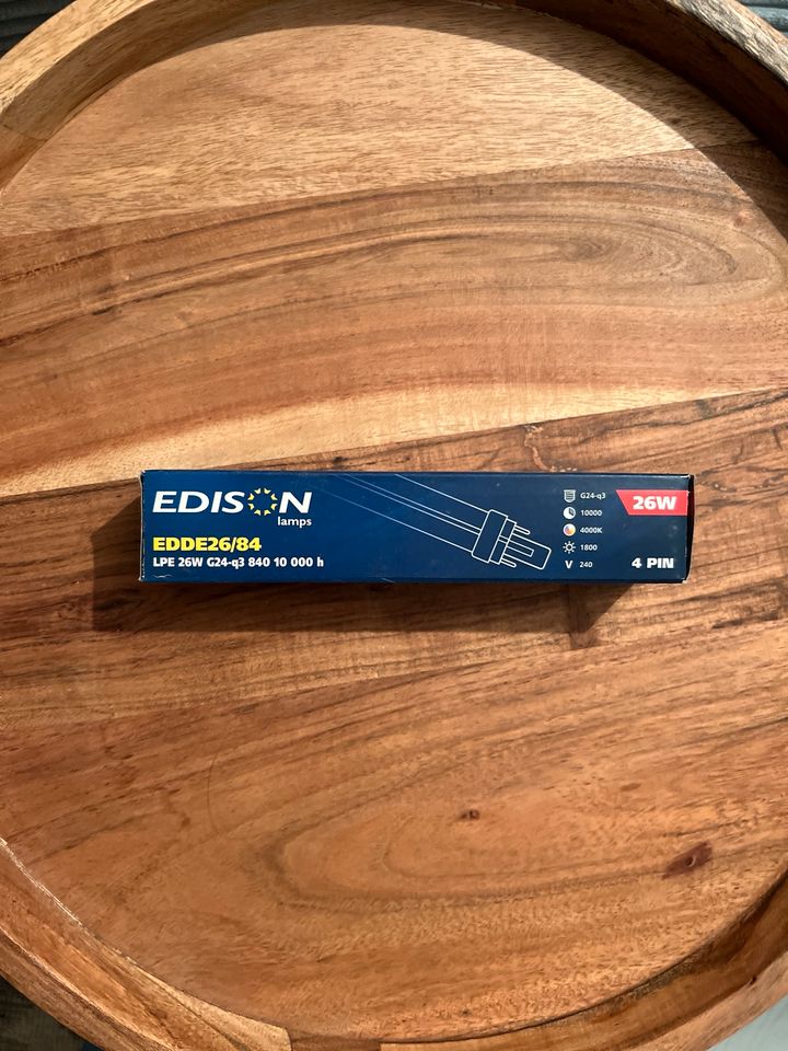 Edison 8 x lange Glühbirnen EEK A 26W 4Pin in Essen