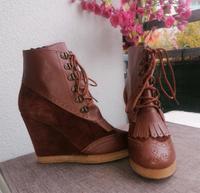 Np. 325 Sandro Paris GR. 36 37 Keilabsatz lederschuhe 60er 70er Berlin - Marzahn Vorschau