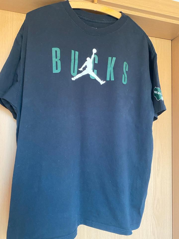 Nike Jordan T-Shirt Herren Größe L Sehr guter Zustand in Heideland