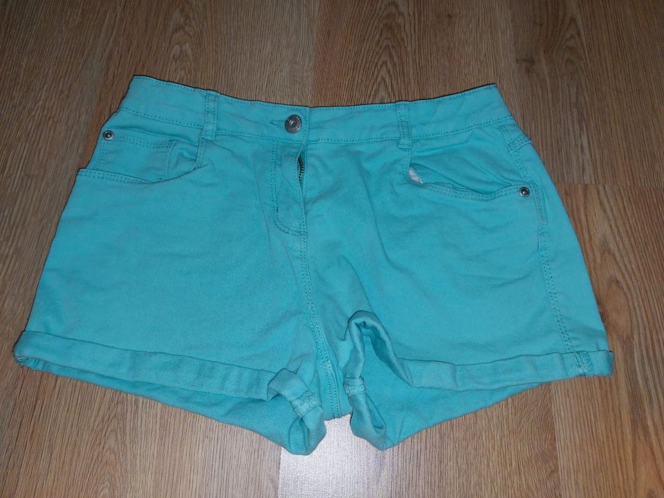 Jeans Shorts, kurze Hose, mint, Vertbaudet, Gr. 152 in Schwieberdingen