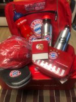 FC Bayern München Fan Paket 11teilig  inkl. Versand Bayern - Altdorf Vorschau