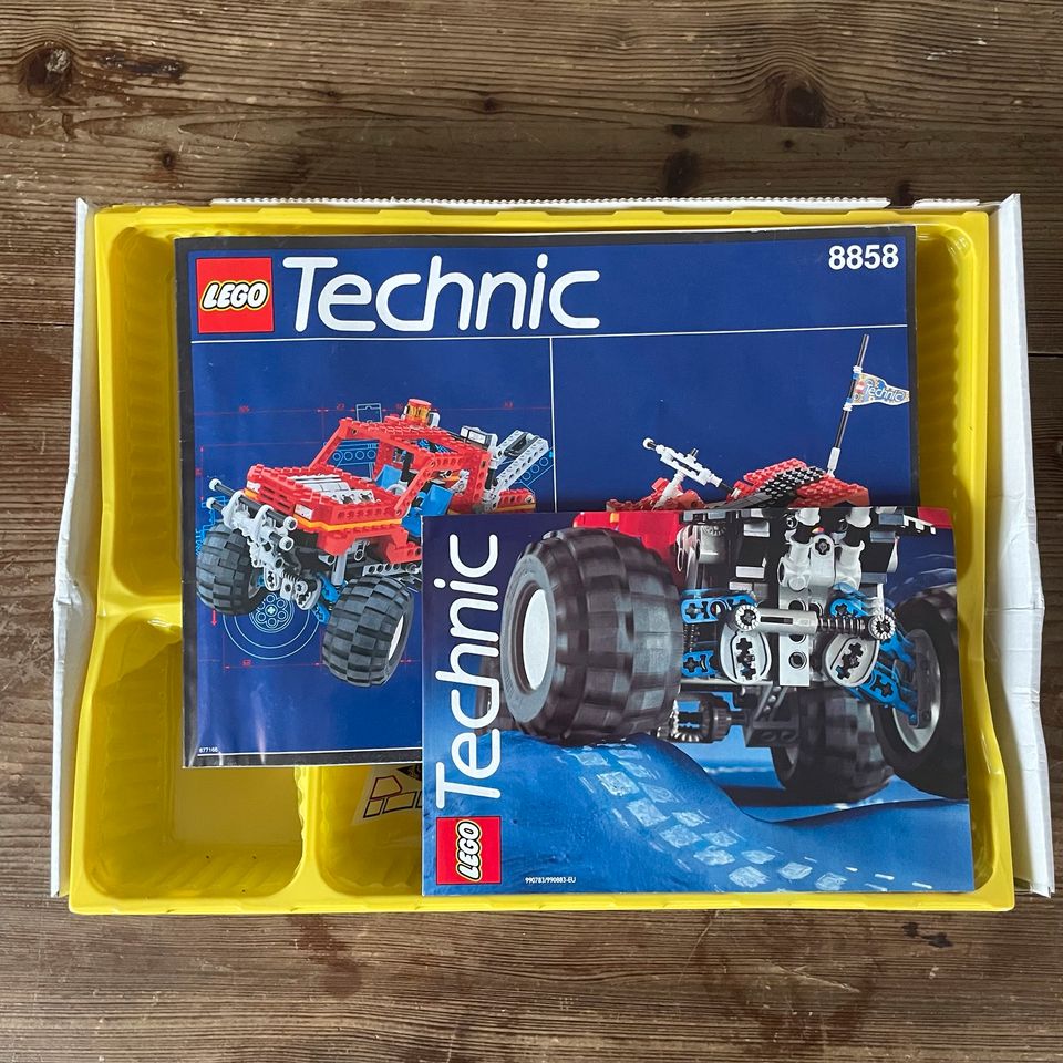 Vintage LEGO Technic 8858 Jeep Truck LKW mit OVP in Dresden