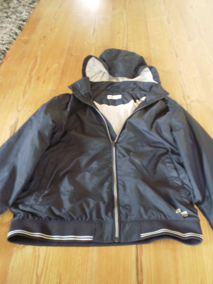 Jungen Windjacke/Bluoson Größe 170, H&M,dunkelblau,neuwertig in Schwaara