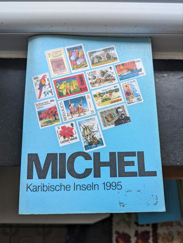 Michel Briefmarken Bücher verschiedene Ausgaben und Jahrgänge in Troisdorf