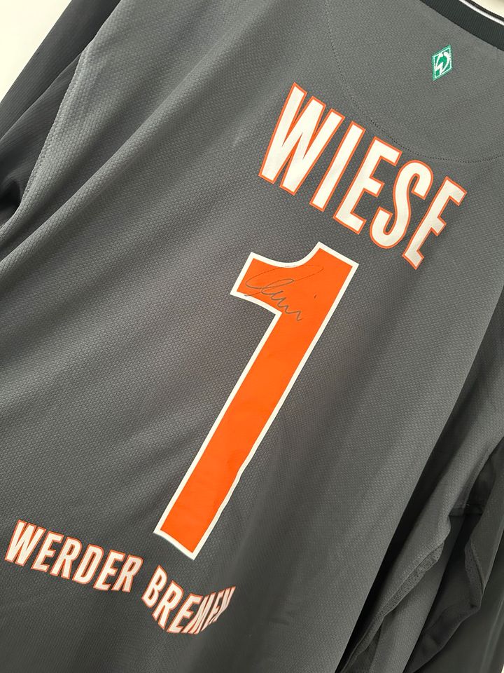 Trikot Werder Bremen 2010/11 - Wiese (Autogramm) in Langenberg