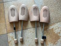 Schuhspanner 2 Paar Größe 44/45 Holz Bayern - Fahrenzhausen Vorschau
