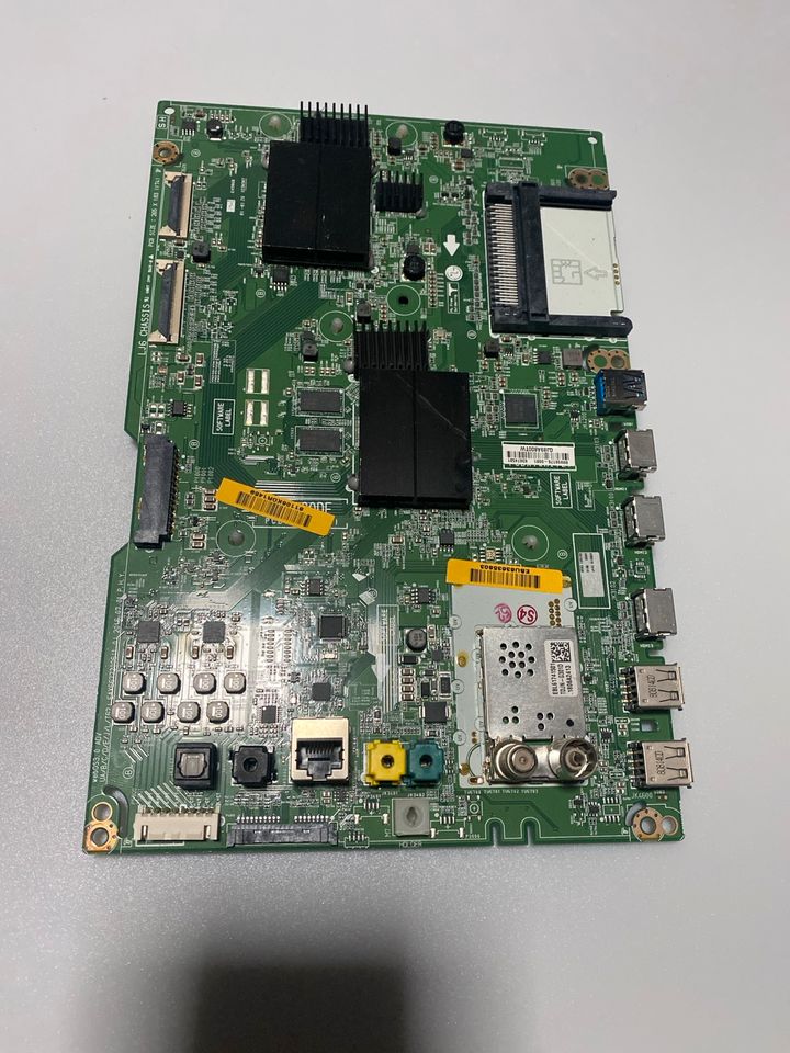 LG ( 55UH8500)Mainboard voll funktionstüchtig in Berlin