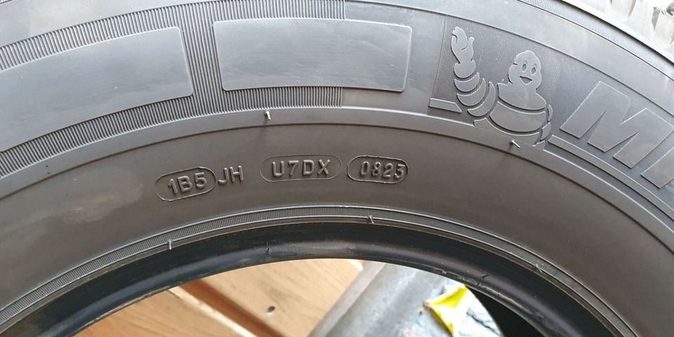 SO Reifen 2x Michelin Agilis 225/75 R16 CP , DOT08/23, NP ca.580€ in Oelde