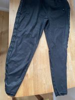 Schwarze Leggings von Tredy Größe 52 Sachsen - Chemnitz Vorschau