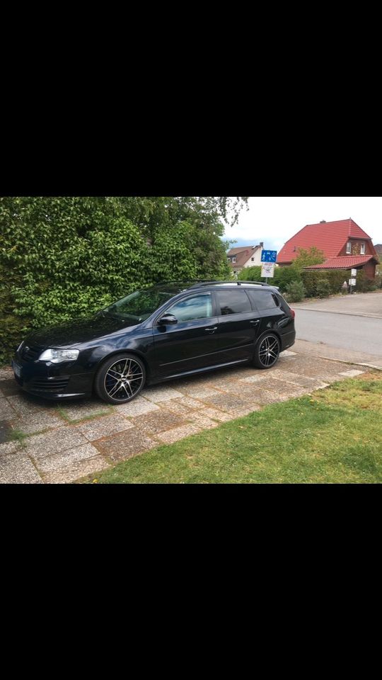 VW Passat R36 „Black Perl“ in Groß Grönau