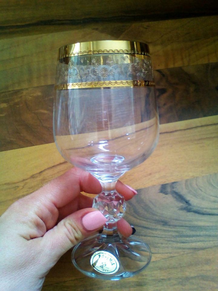 Bohemia Crystal mit Goldgravur, 18-teilig in Brilon